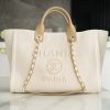 CHANEL 珍珠logo年度最美刺绣沙滩包 A66941