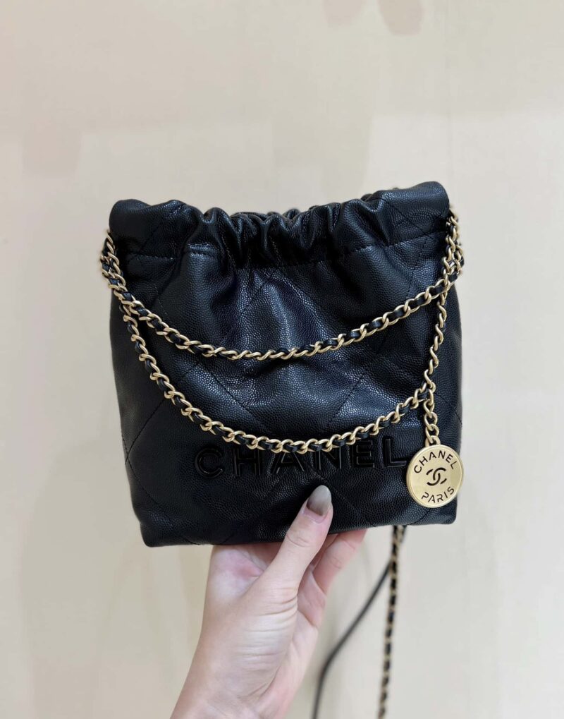 CHANEL 黑色鱼子酱皮配枪色五金 23k垃圾袋 MiniAS3980
