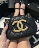 CHANEL 24C 早春度假系列 大双C复古邮差包 AS4609黑色