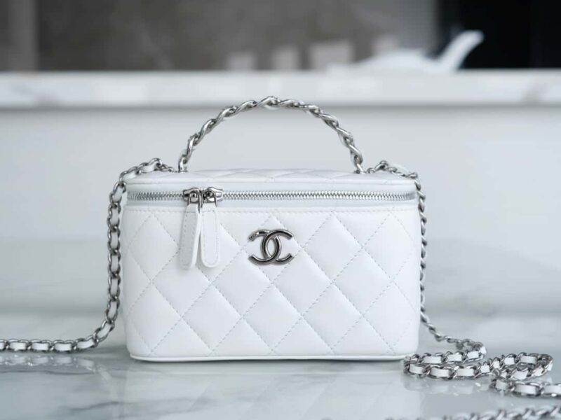 CHANEL 23K 水钻手柄长盒子 AP3593 B14291 10601