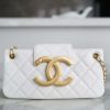 CHANEL 𝟐𝟒𝐂 ｜原厂小羊皮 复古大 𝒍𝒐𝒈𝒐 法棍包 AS4611白色