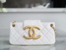 CHANEL 𝟐𝟒𝐂 ｜原厂小羊皮 复古大 𝒍𝒐𝒈𝒐 法棍包 AS4611白色