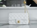 CHANEL 𝟐𝟑𝐂 金属球 𝗠𝗶𝗻𝗶 仙女白 AS1787