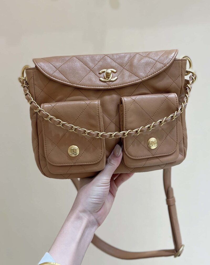 CHANEL 24P 春夏预告系列大爆款hobo复古包 AS4743焦糖色