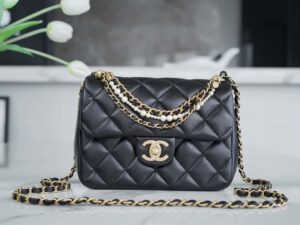 Chanel 24p As4384