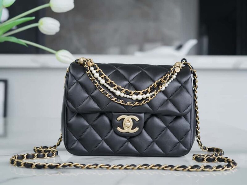 Chanel 𝟐𝟒𝐩 珍珠链 方胖子大号 黑色 AS4384