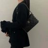 wsxc1729522335449_0.jpg 𝐂𝐇𝐀𝐍𝐄𝐋 24K粗链条Hobo 黑色🖤AS5177 B18293 94305