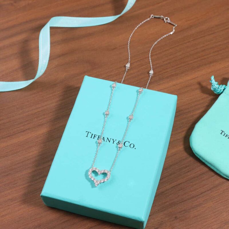☑️TIFFANY&Co.蒂芙尼满钻桃心爱心项链 - Image 11