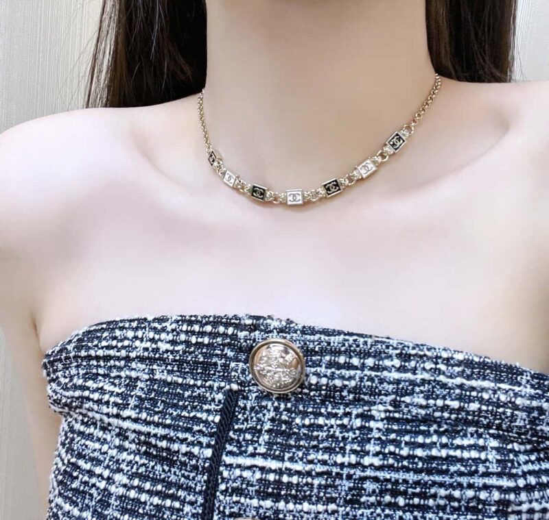 ☀️☑️ 香奈儿双c黑白珐琅方块颈链项链 ☀️ - Image 8