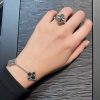 IMG_1068.jpg ☀️Van Cleef &Arpels 梵克雅宝Vintage Alhambra ring四叶草白金镭雕戒指 ☀