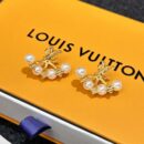 M01258 ☀Louis Vuitton 路易威登MINIGRAM PEARLS 耳钉耳环 ☀