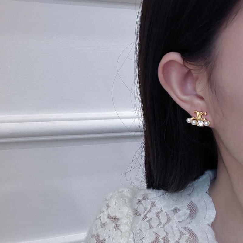 ☀️原单货 ☀️☑️ Celine瑟琳简约风凯旋门珍珠耳钉耳环 ☀️ - Image 5