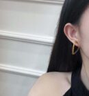 ☀️原单货 ☀️☑️ Celine瑟琳简约风桃心爱心耳钉耳环 ☀️