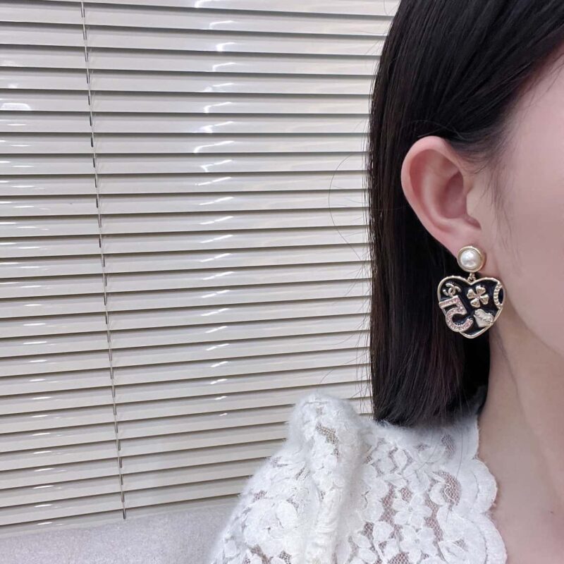 香奈儿耳钉耳环 ☀️☑️ 香奈儿c2双c桃心爱心耳钉耳环 ☀️ - Image 8