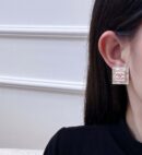 香奈儿耳钉耳环 ☀️☑️ 香奈儿c1双c方形耳钉耳环 ☀️