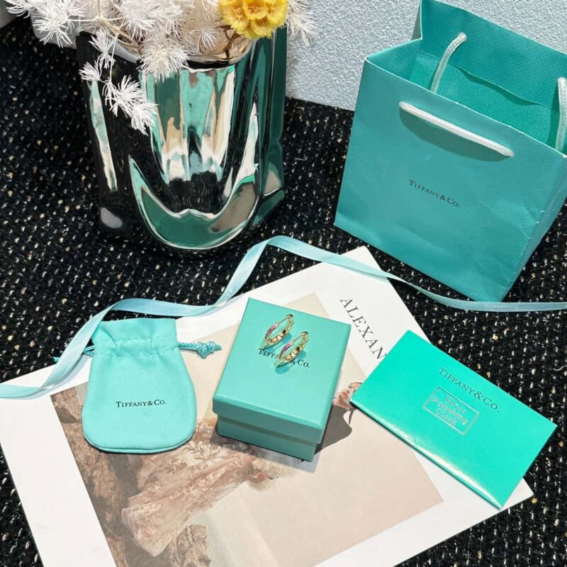 ☀️Tiffany Lock粉色半钻锁头耳钉耳环 ☀️ - Image 8