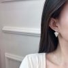 香奈儿耳钉耳环 ☀️☑️ 香奈儿c2双c满钻三角形耳钉耳环 ☀️