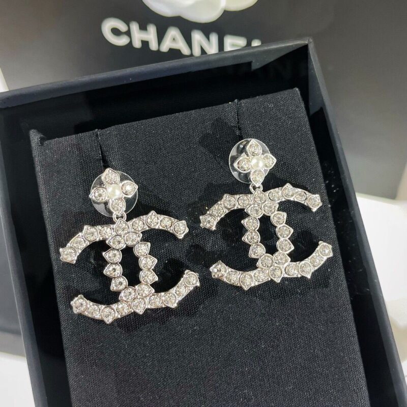 CHANEL香奈儿双c珍珠四叶草耳钉耳环