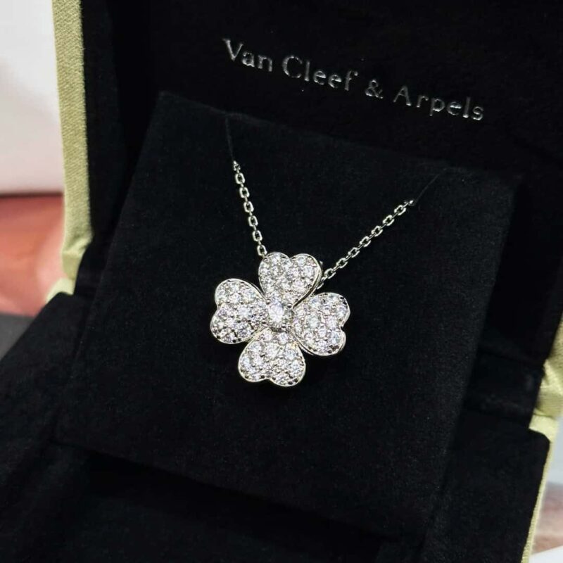 ☀️原单货☀️Van Cleef &Arpels 梵克雅宝Cosmos系列四叶草满钻项链（可做胸针） ☀️ - Image 4