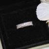 Van Cleef &Arpels 梵克雅宝perlee满钻戒指