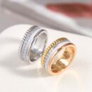 ☀ BOUCHERON/宝诗龙Quatre Classique系列陶瓷戒指