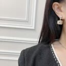 ☀️☑️ 香奈儿C2双c镂空骰子耳钉耳环 ☀️