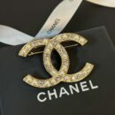 ☑️CHANEL香奈儿双c半钻半珍珠胸针