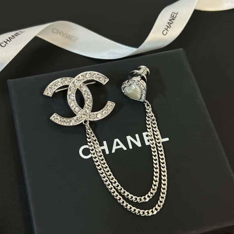 ☑️CHANEL香奈儿双c流苏爱心桃心胸针