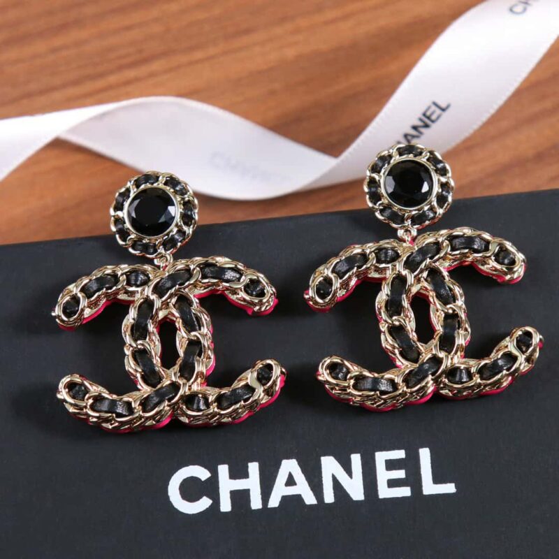 ☑️CHANEL香奈儿c2双c黑皮绳耳钉耳环 - Image 6