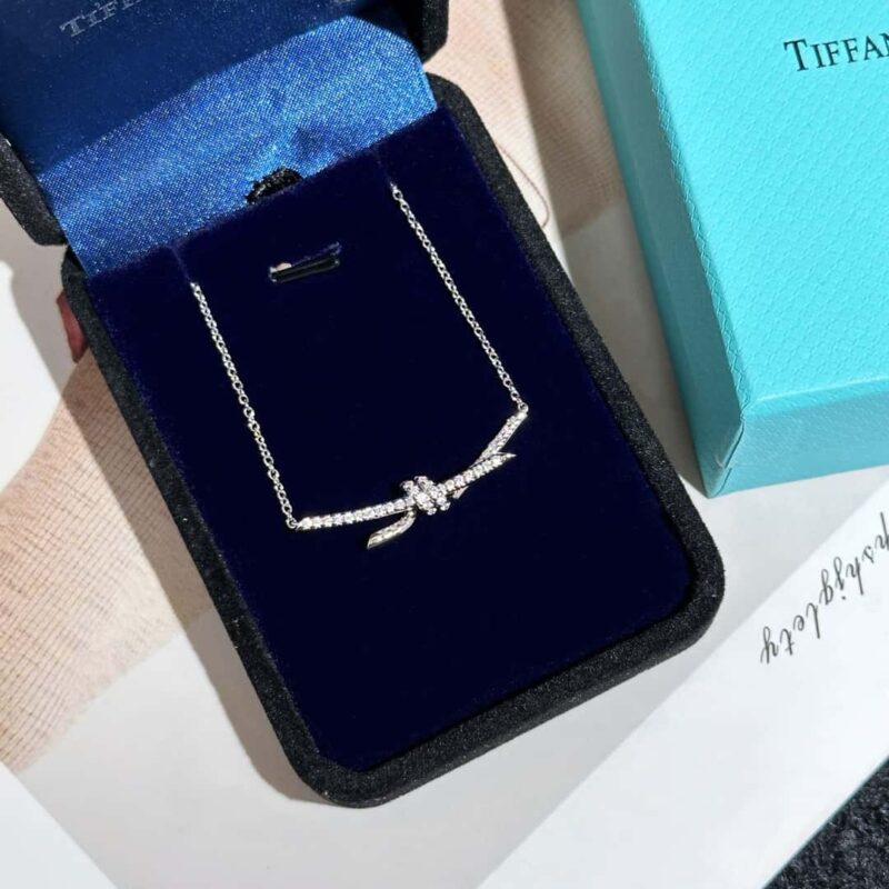 ☑️TIFFANY&Co.蒂芙尼tiffany knot满钻项链 - Image 4