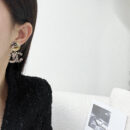 ☀️☑️ 香奈儿C2双c圆形耳钉耳环