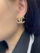 20CHANEL香奈儿双c珍珠耳钉耳环