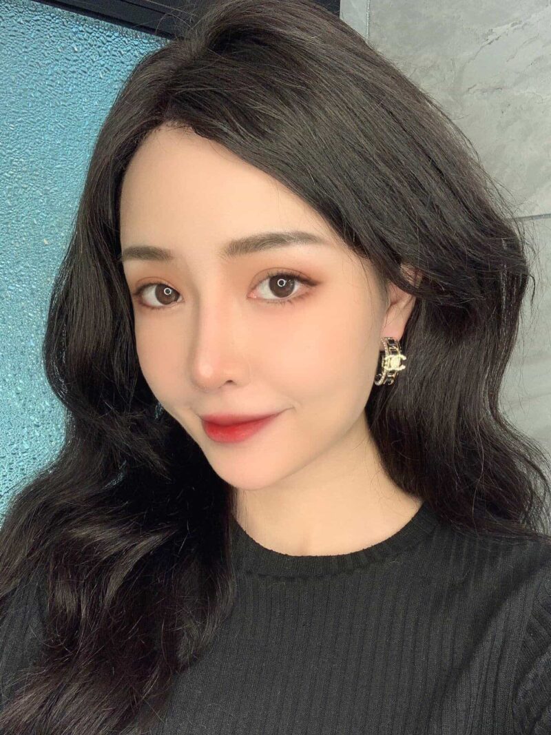 CHANEL香奈儿双c黑皮绳耳钉耳环 - Image 4