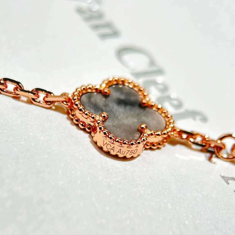 ☀️Van Cleef &Arpels 梵克雅宝四叶草彼得石20花项链毛衣链 ☀ - Image 9