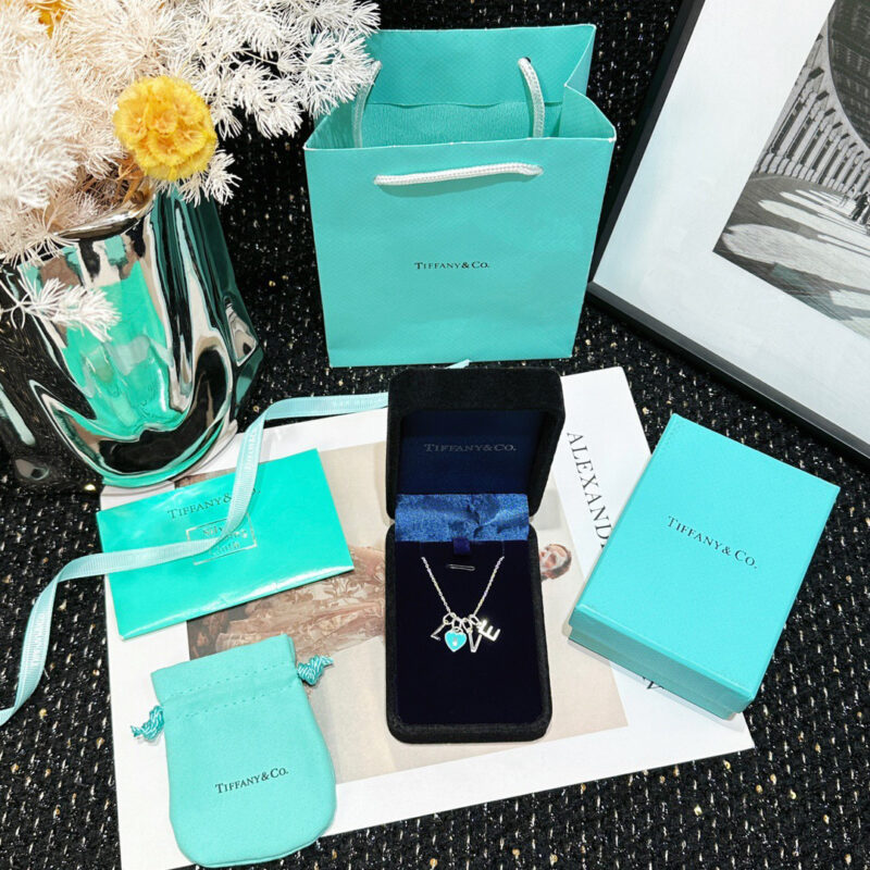☀Tiffany&Co.蒂芙尼LOVE字母蓝色爱心桃心项链 - Image 3