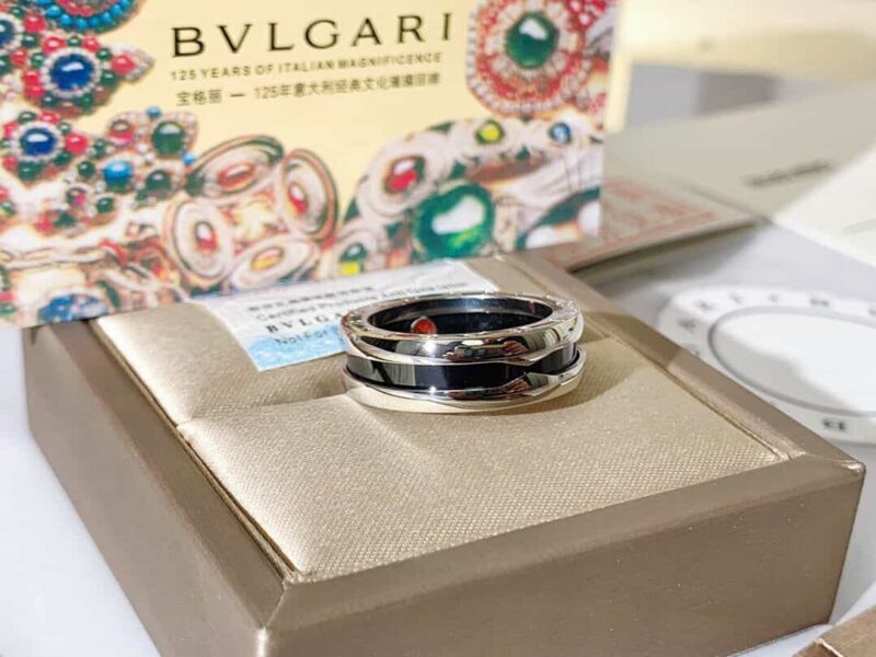 BVLGARI宝格丽慈善款小红人戒指