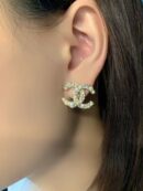 20CHANEL香奈儿双c珍珠耳钉耳环