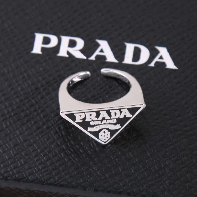 ☀️PRADA 普拉达三角标 开口戒指 ☀️ - Image 15