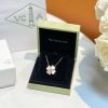 IMG_651120210524-131018.jpg Van Cleef &Arpels 梵克雅宝cosmos 四叶草贝母耳拍 项链