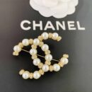 20CHANEL香奈儿珍珠胸针