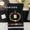 20CHANEL香奈儿双c方形金色项链手链