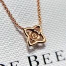 ☑️戴比尔斯 De Beers迷你lotus 莲花项链