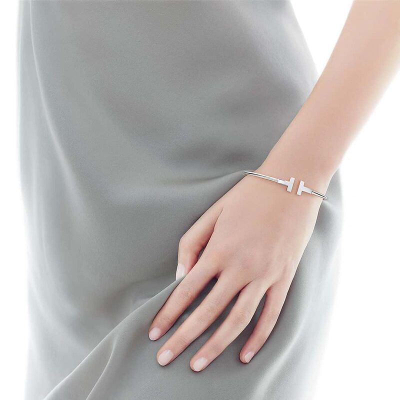 光面 ☀️Tiffany&co 蒂芙尼 经典款T字系列 光面银色玫瑰金双T手镯 ☀️ - Image 5