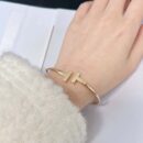 光面 ☀️Tiffany&co 蒂芙尼 经典款T字系列 光面银色玫瑰金双T手镯 ☀️