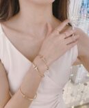 双白贝款 白贝带钻款☀️原单货 ☀️Tiffany&co 蒂芙尼 经典款T字系列 白贝带钻银色玫瑰金双T手镯 ☀️