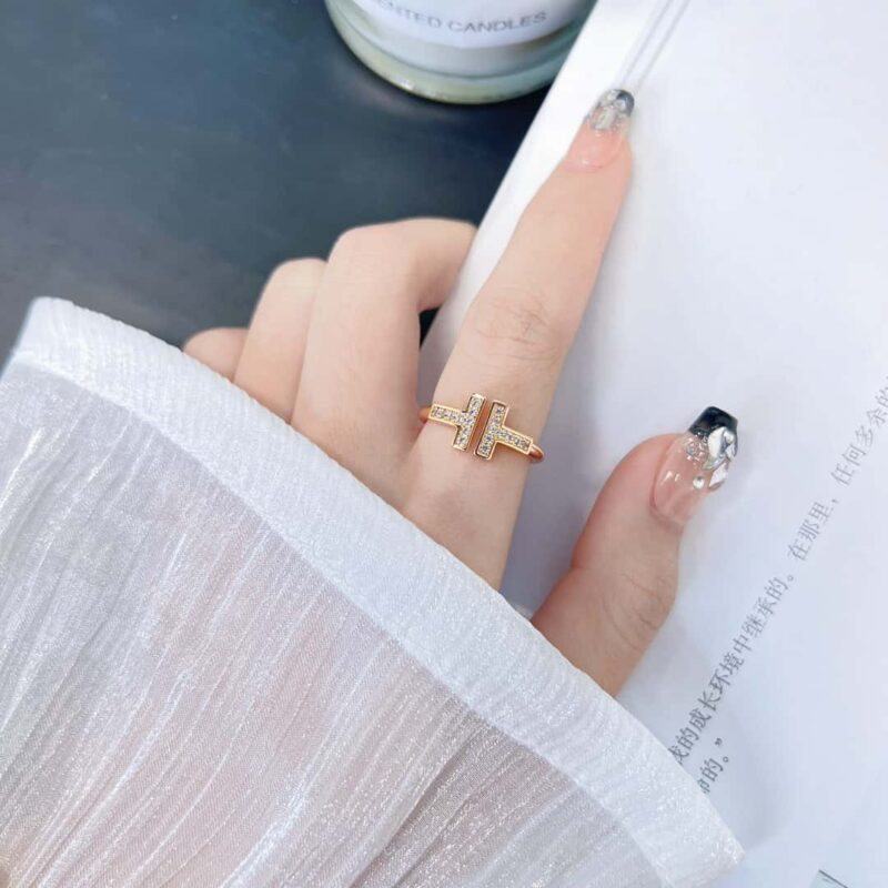 （5钻）☀️Tiffany&co 蒂芙尼 经典款T字系列 5钻双T戒指 ☀️ - Image 8