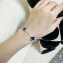 Van Cleef &Arpels 梵克雅宝彼得石五花手链