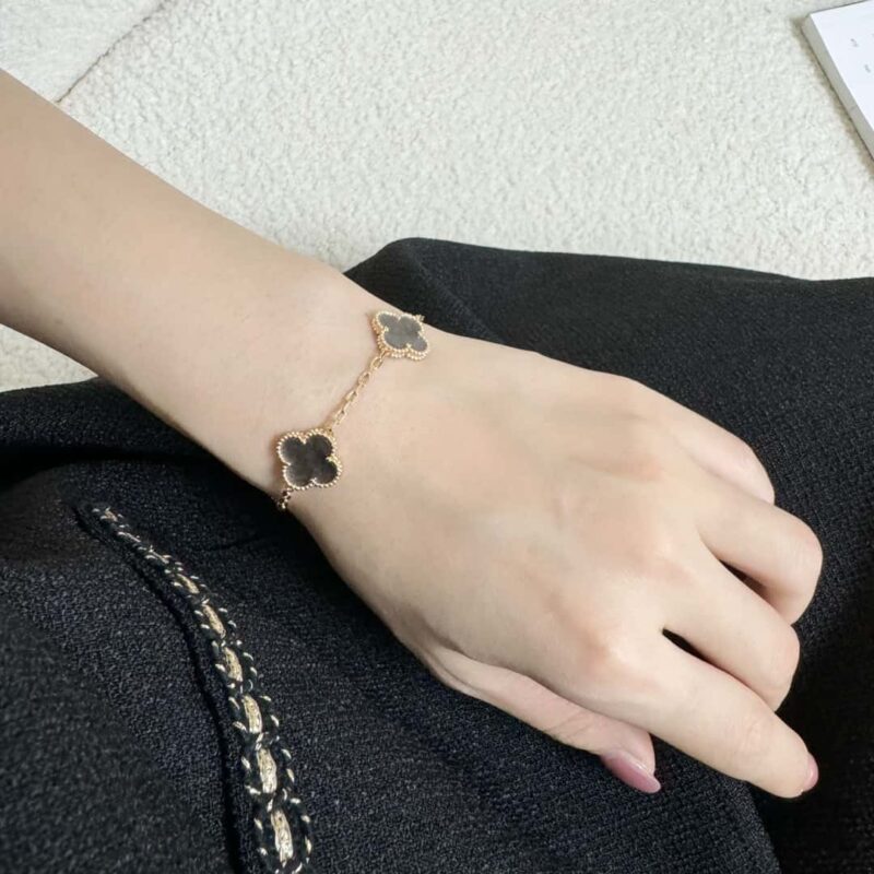☀️Van Cleef &Arpels 梵克雅宝银曜石五花手链 ☀ - Image 6