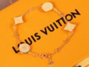 爆款 ☀Louis Vuitton 路易威登 LV白贝母四花手链 ☀