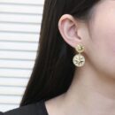 ☑️DIOR迪奥八芒星白贝母罗盘耳钉耳环